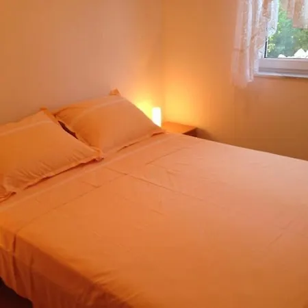 By The Sea Cove Kalebova Luka, - 11616 * 罗戈兹尼察